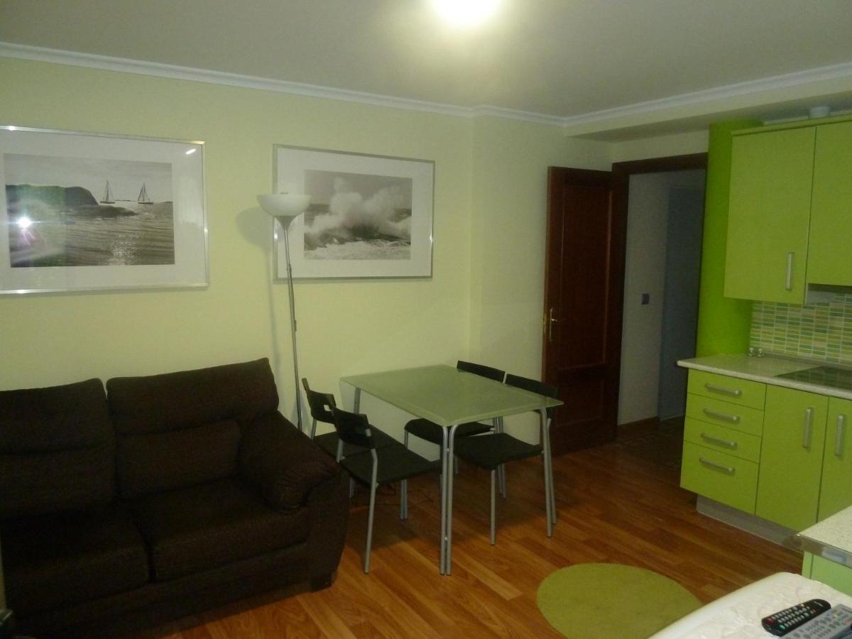 Apartamentos Maradentro Soto de la Marina Exteriör bild